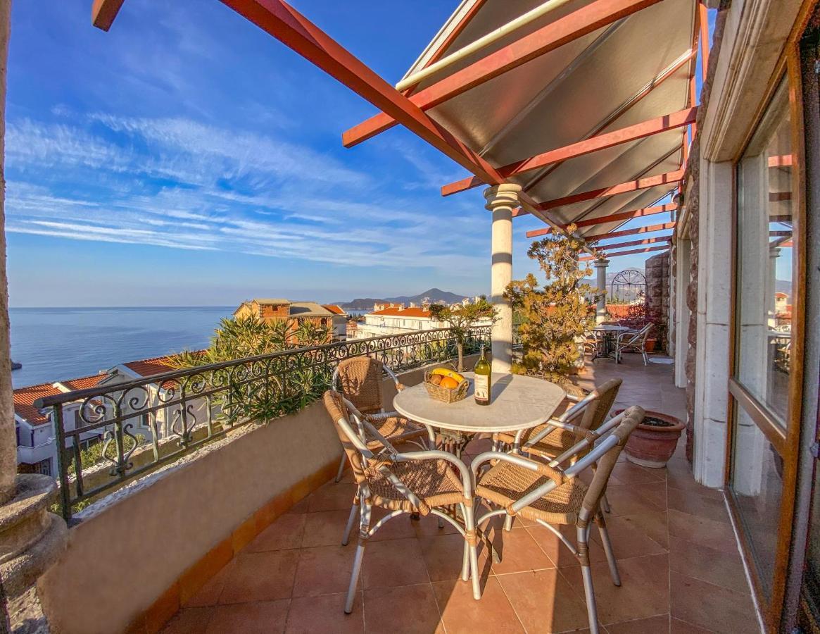 Apartments And Rooms Levantin Inn Sveti Stefan Esterno foto