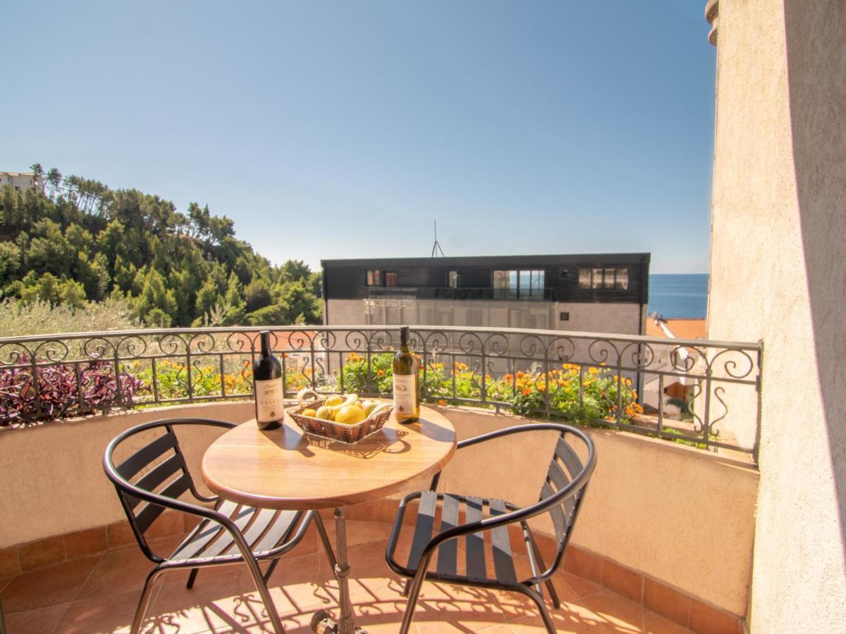 Apartments And Rooms Levantin Inn Sveti Stefan Esterno foto